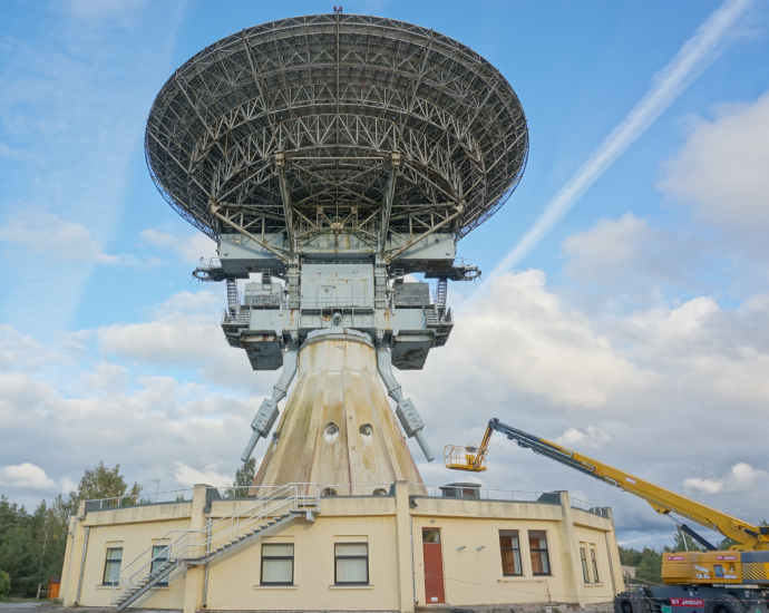 Refurbishment 32m Ventspils Telescope, Latvia